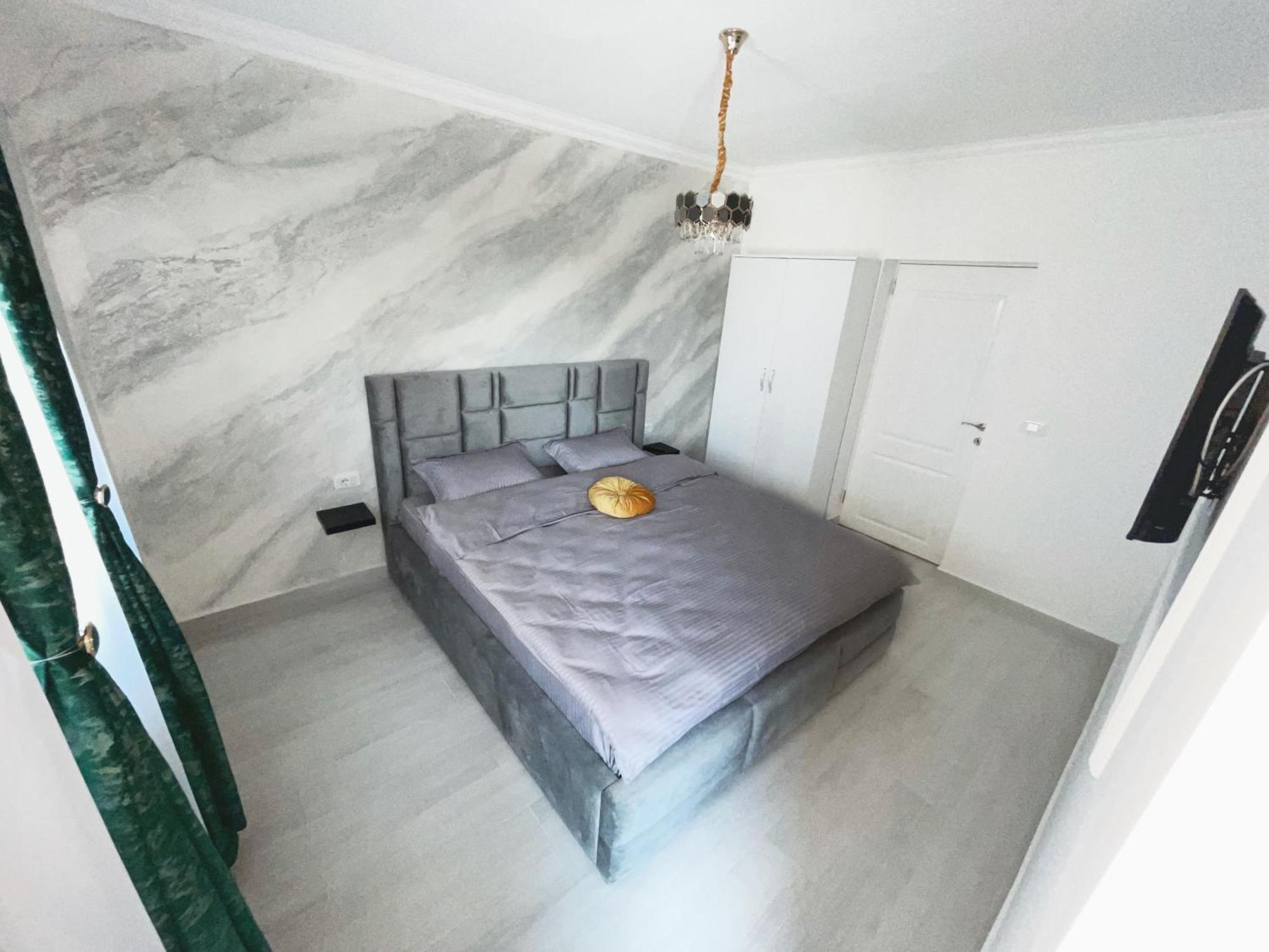 Rv Premium Apartments Arad Exteriér fotografie