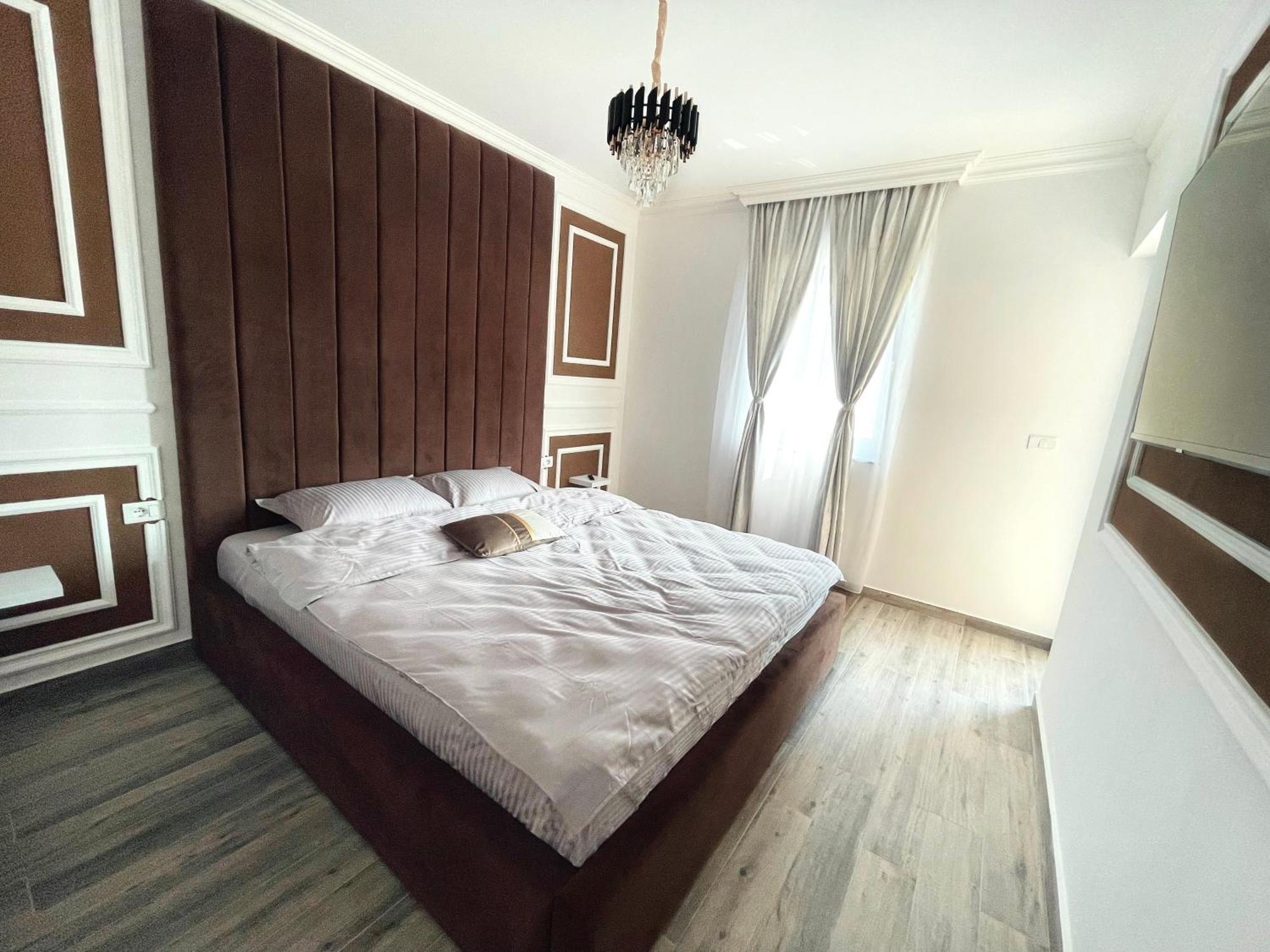Rv Premium Apartments Arad Exteriér fotografie