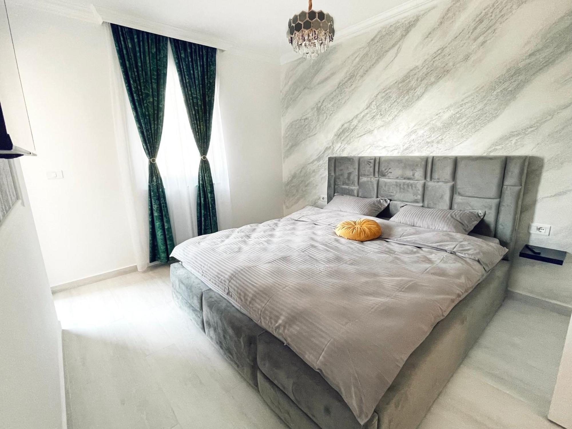 Rv Premium Apartments Arad Exteriér fotografie