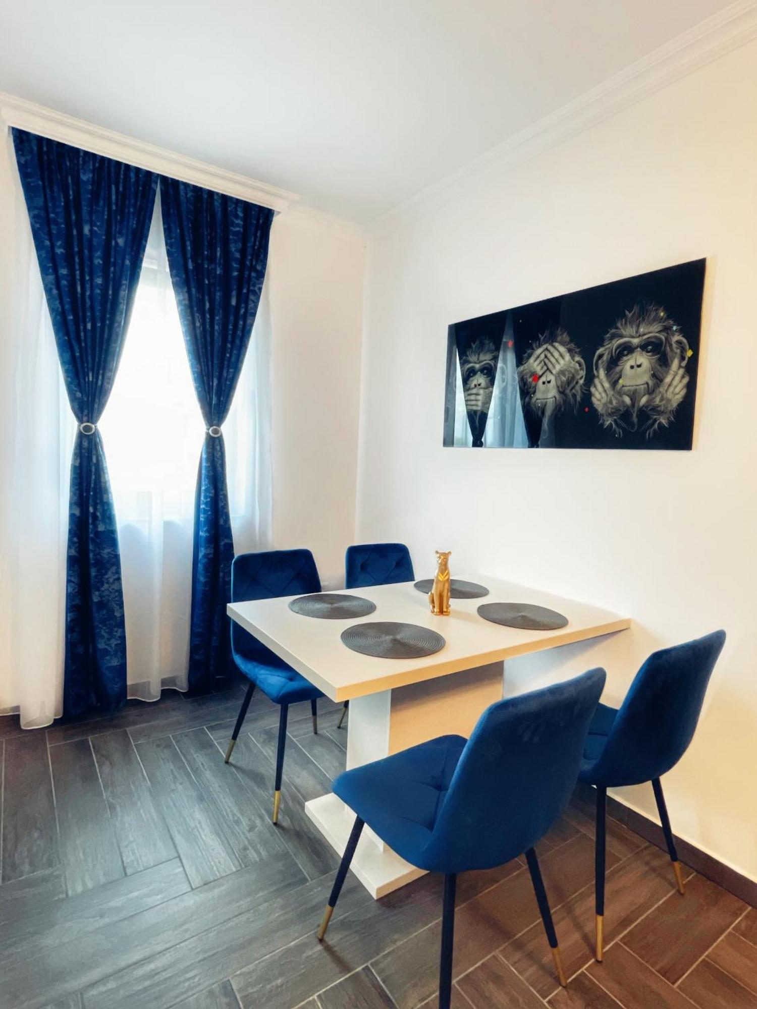 Rv Premium Apartments Arad Exteriér fotografie